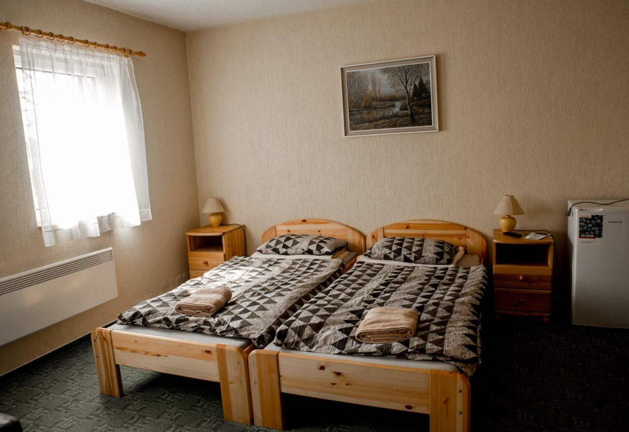Hotel Berger Pince-Vendeghaz, Hajosi Pincek Zewnętrze zdjęcie